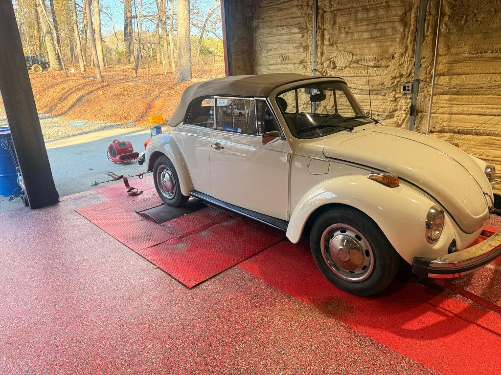 Volkswagen Beetle convertible on the dyno